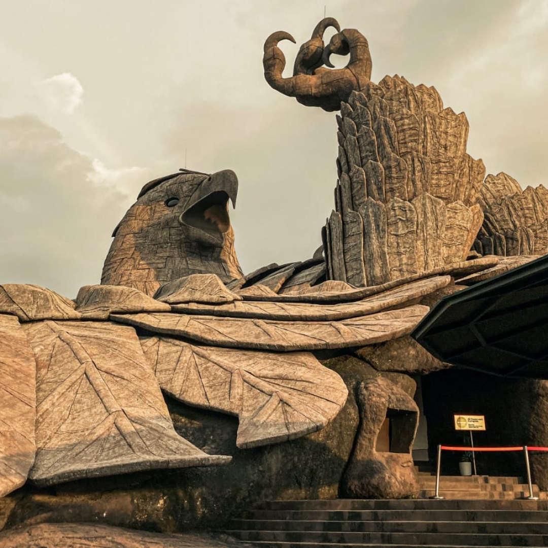 THE BIGGEST BIRD SCULPTURE IN THE WORLD JATAYU EARTH CENTER